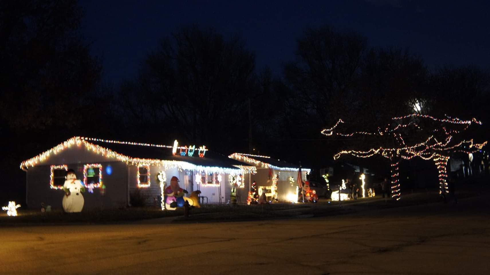 946 W. Dawes Ave.